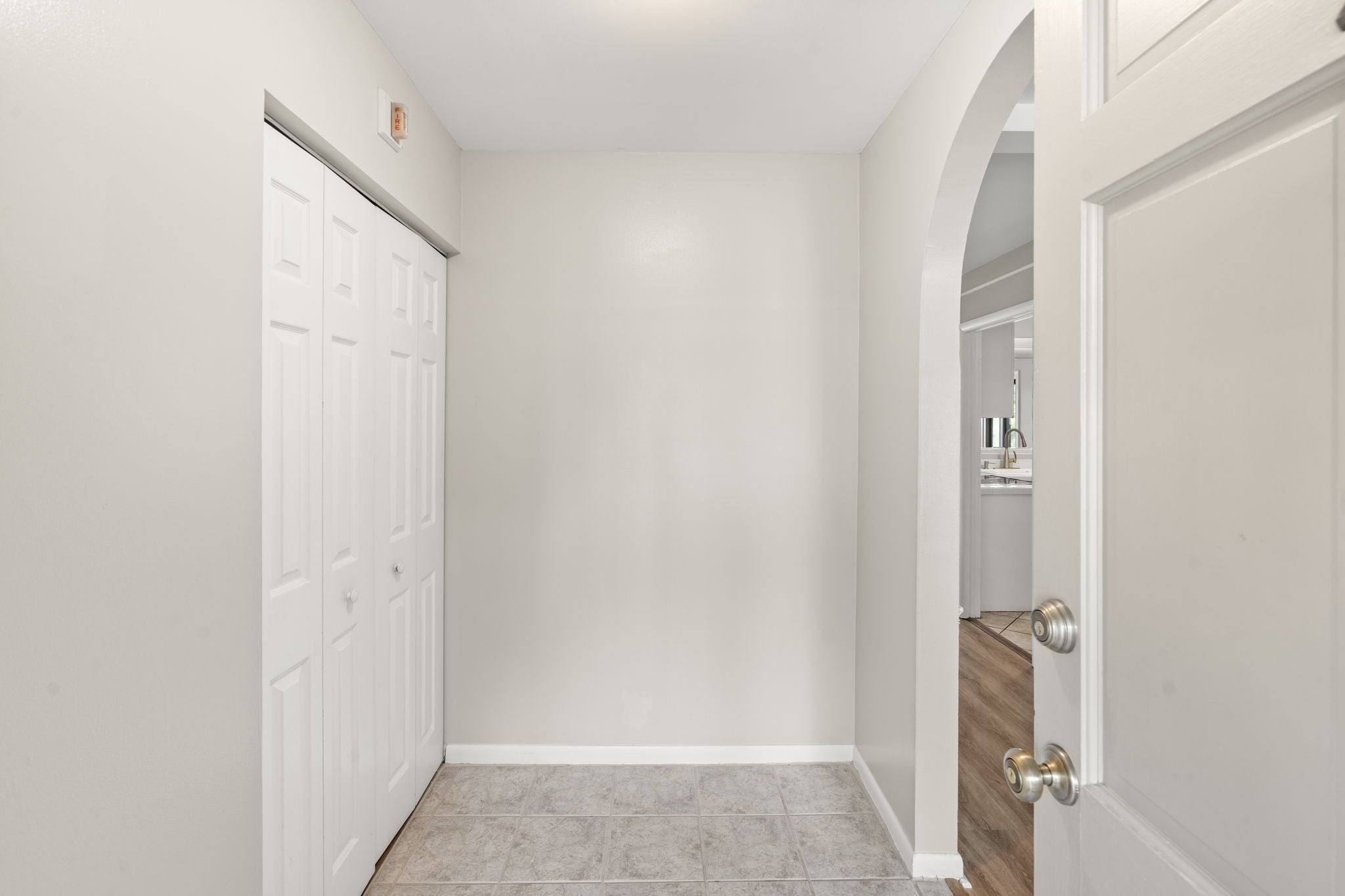 2-bed home for sale in Nashville, TN 37215, 3000 Hillsboro Pike 45 3000 Hillsboro Pike 45, Nashville TN 37215 2-bed home, photo 3 of 30