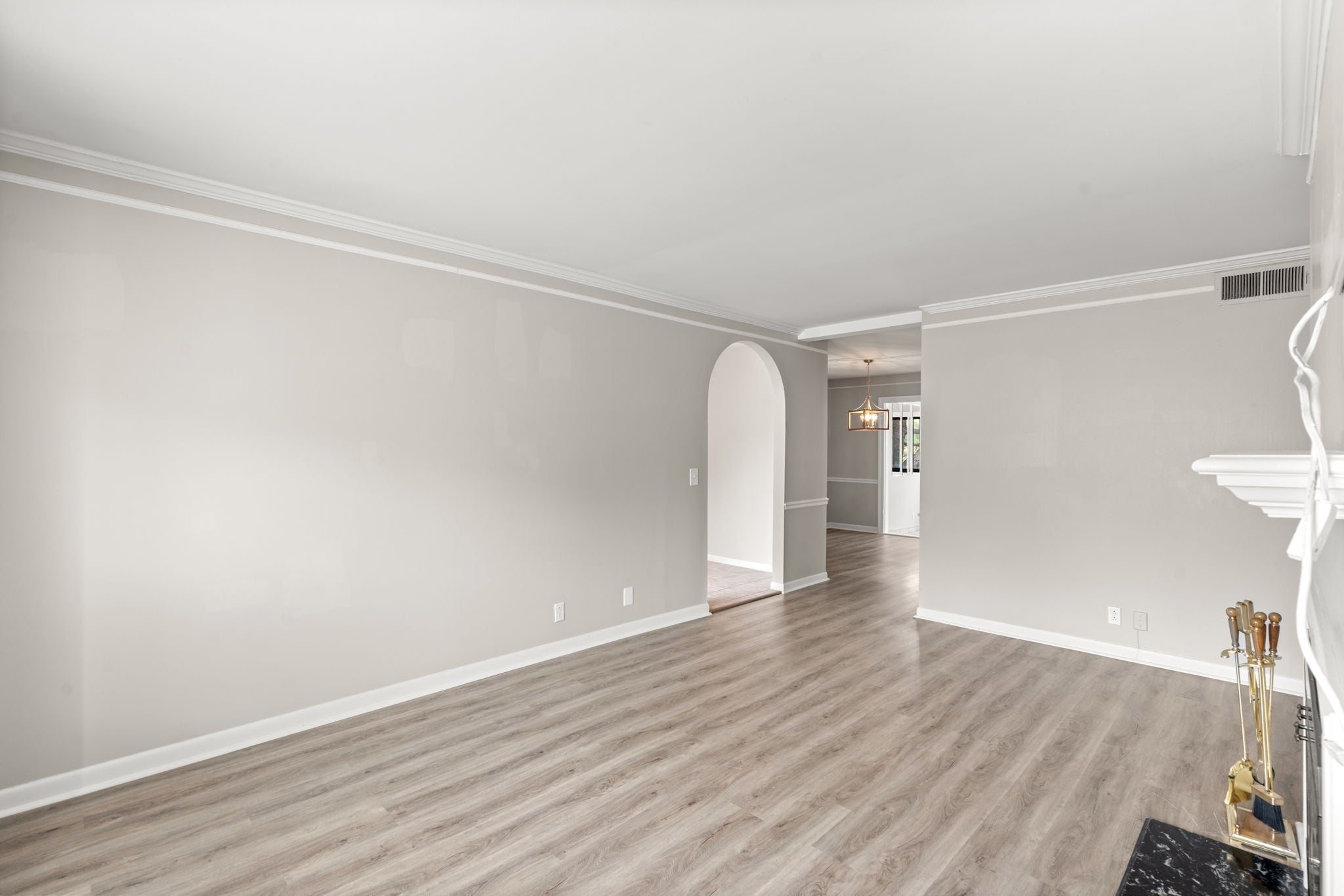 2-bed home for sale in Nashville, TN 37215, 3000 Hillsboro Pike 45 3000 Hillsboro Pike 45, Nashville TN 37215 2-bed home, photo 5 of 30