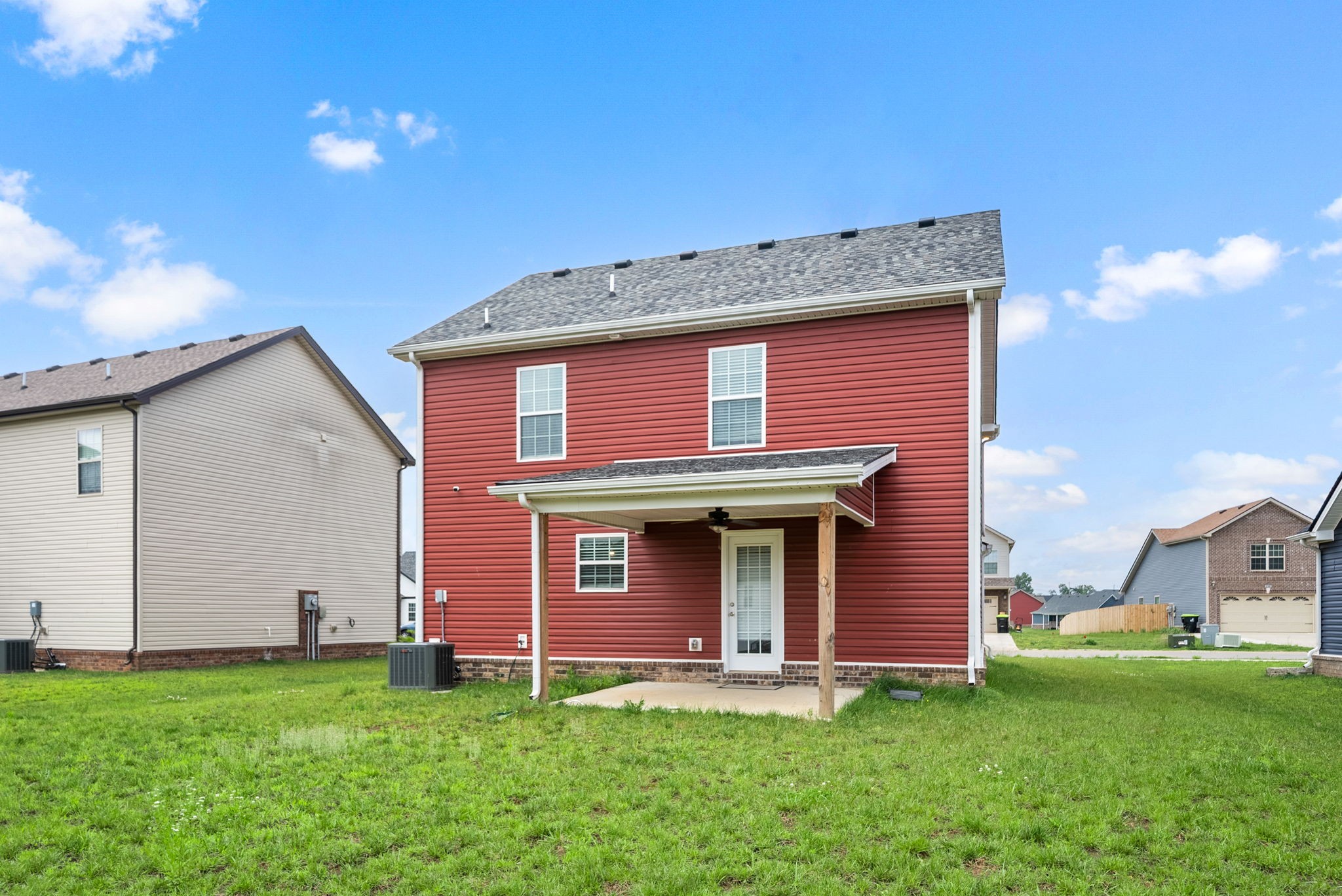 Clarksville, Tennessee 37042, United States, 3 Bedrooms Bedrooms, ,3 BathroomsBathrooms,Residential,Active,137443