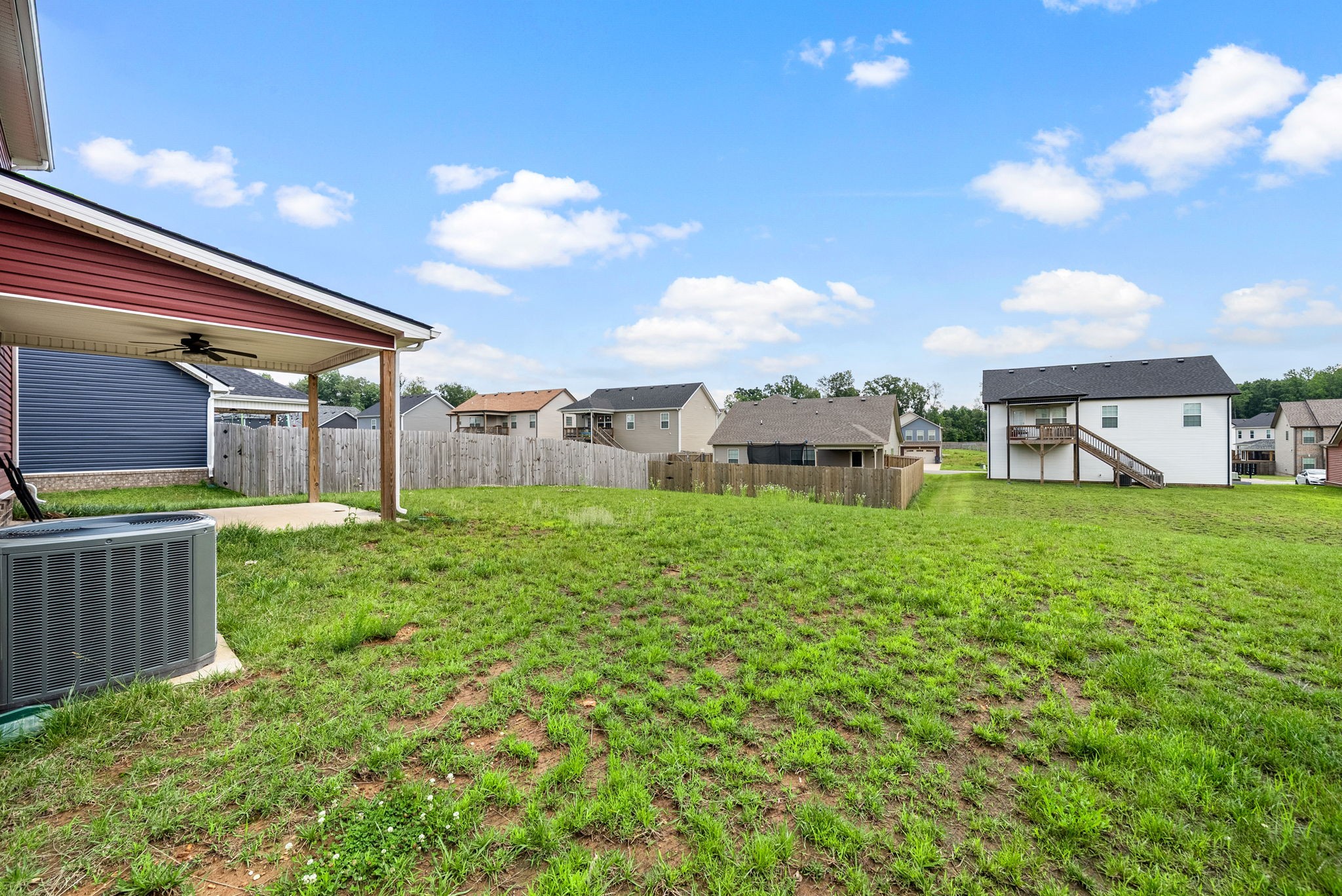 Clarksville, Tennessee 37042, United States, 3 Bedrooms Bedrooms, ,3 BathroomsBathrooms,Residential,Active,137443