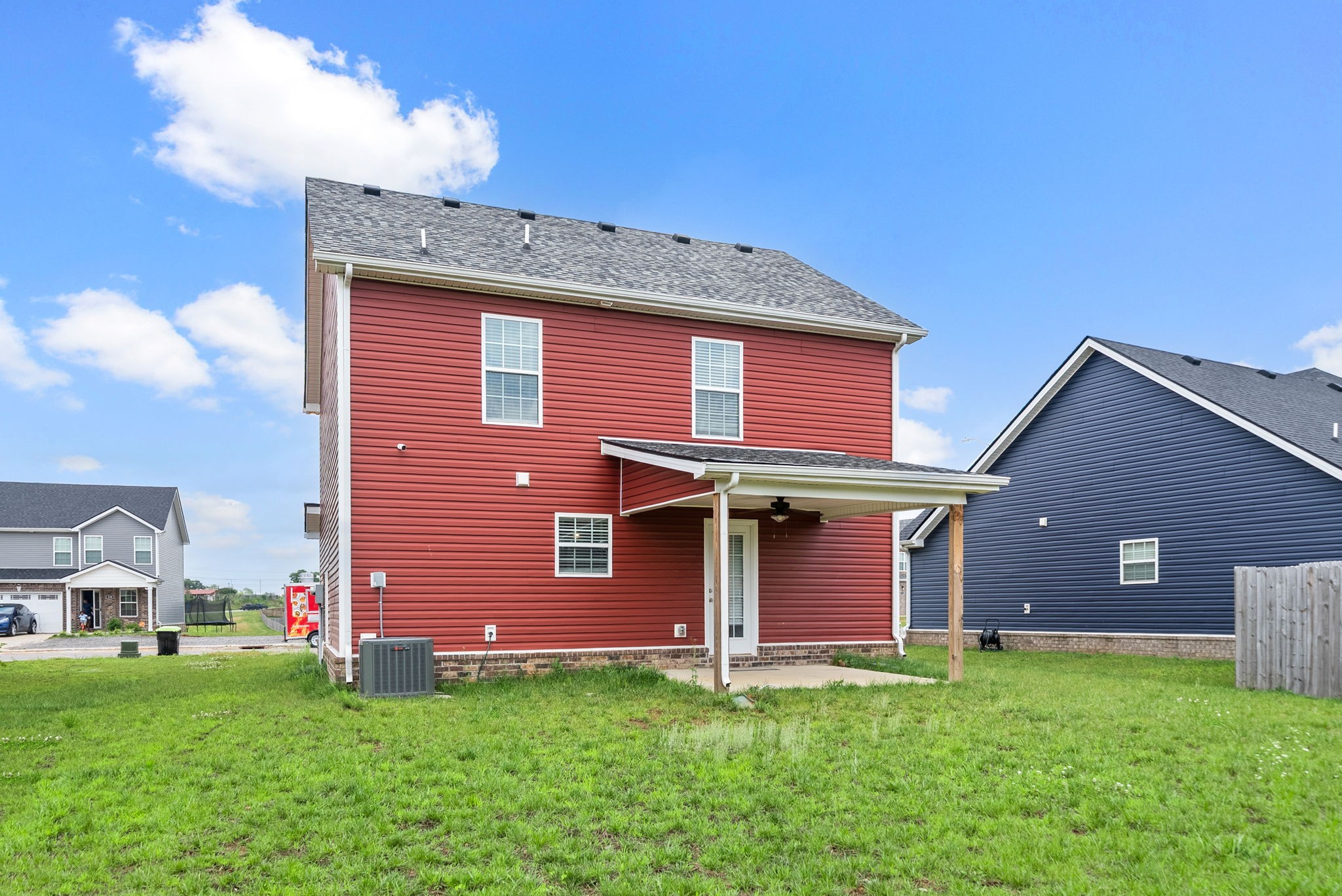 Clarksville, Tennessee 37042, United States, 3 Bedrooms Bedrooms, ,3 BathroomsBathrooms,Residential,Active,137443