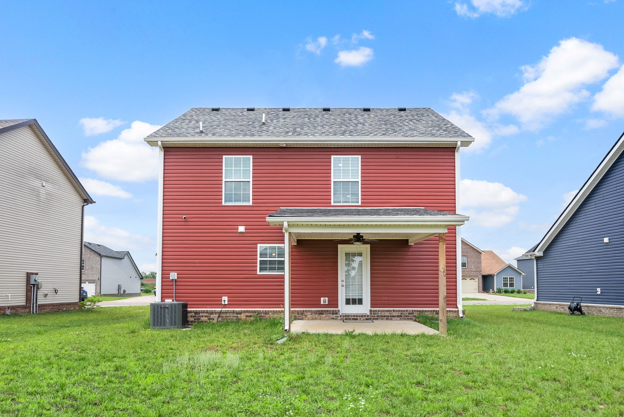 Clarksville, Tennessee 37042, United States, 3 Bedrooms Bedrooms, ,3 BathroomsBathrooms,Residential,Active,137443