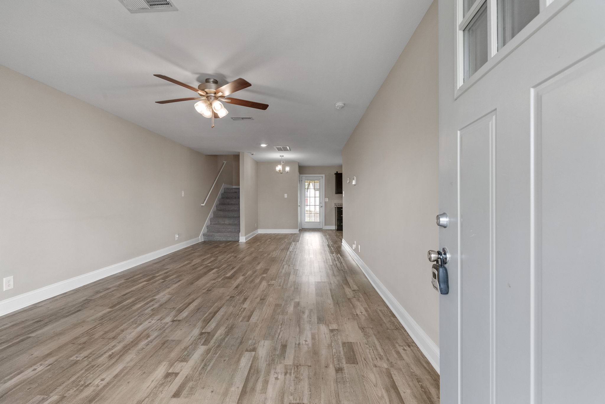 Clarksville, Tennessee 37042, United States, 3 Bedrooms Bedrooms, ,3 BathroomsBathrooms,Residential,Active,137443