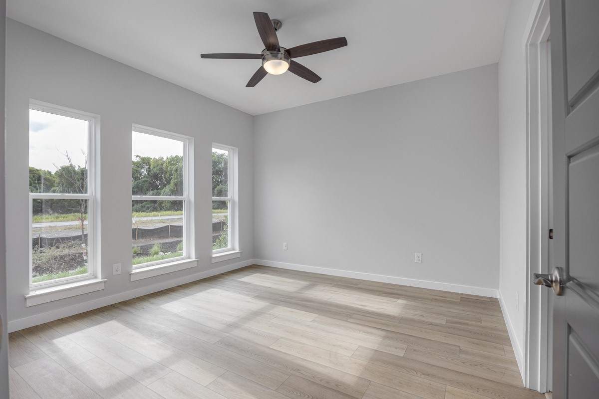 511 Kalman Ln