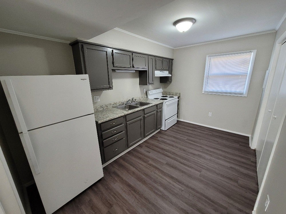 133 Brush Hill Ct