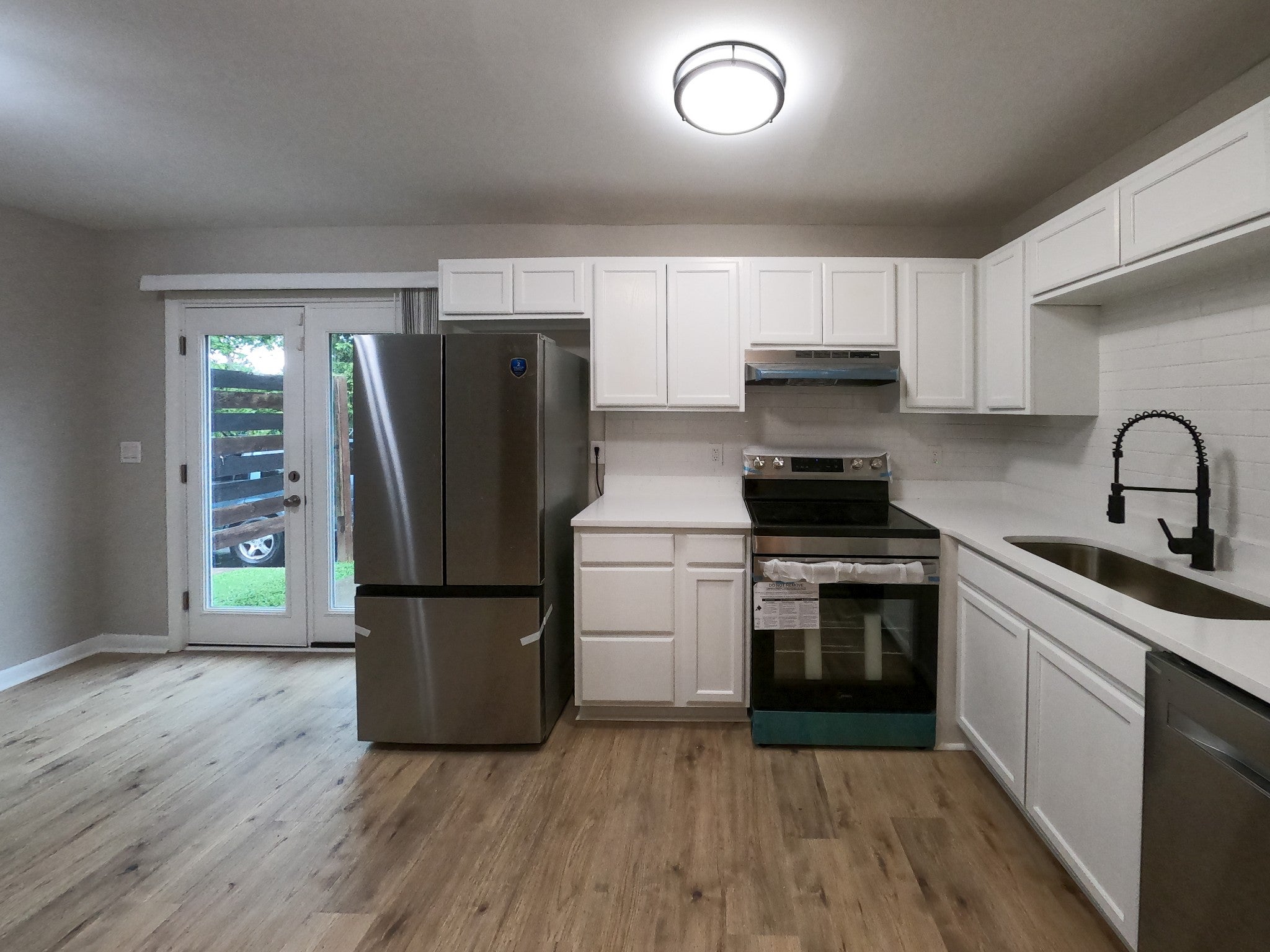 370 Wallace Rd C 9