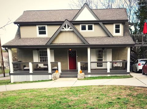 1711 Sherwood Ln Nashville TN 37216