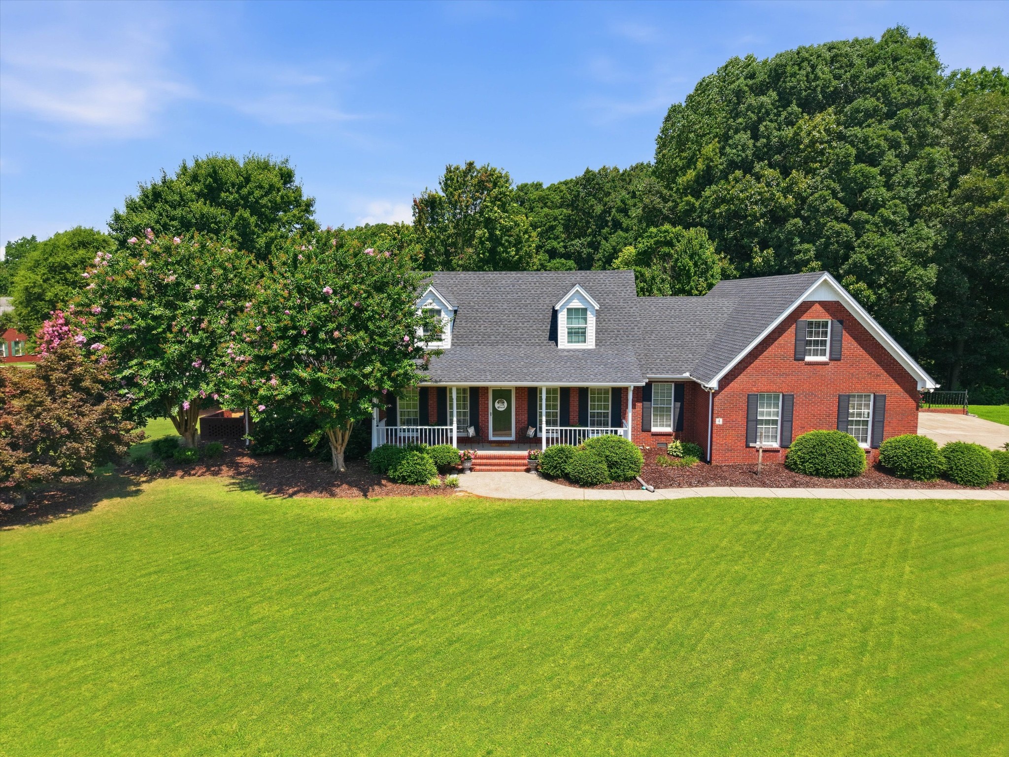 4 Derby Dr