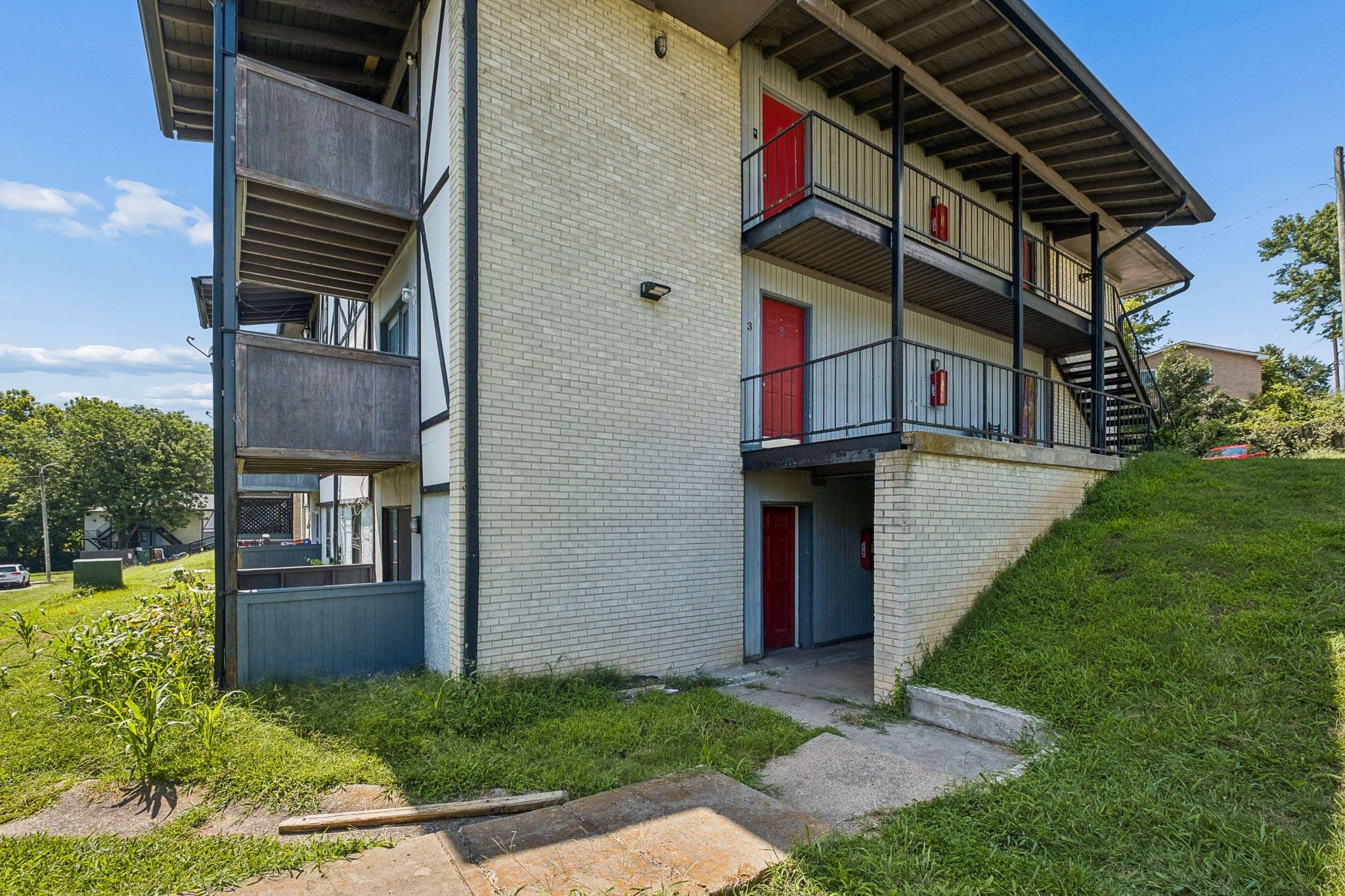 270 Tampa Dr H1