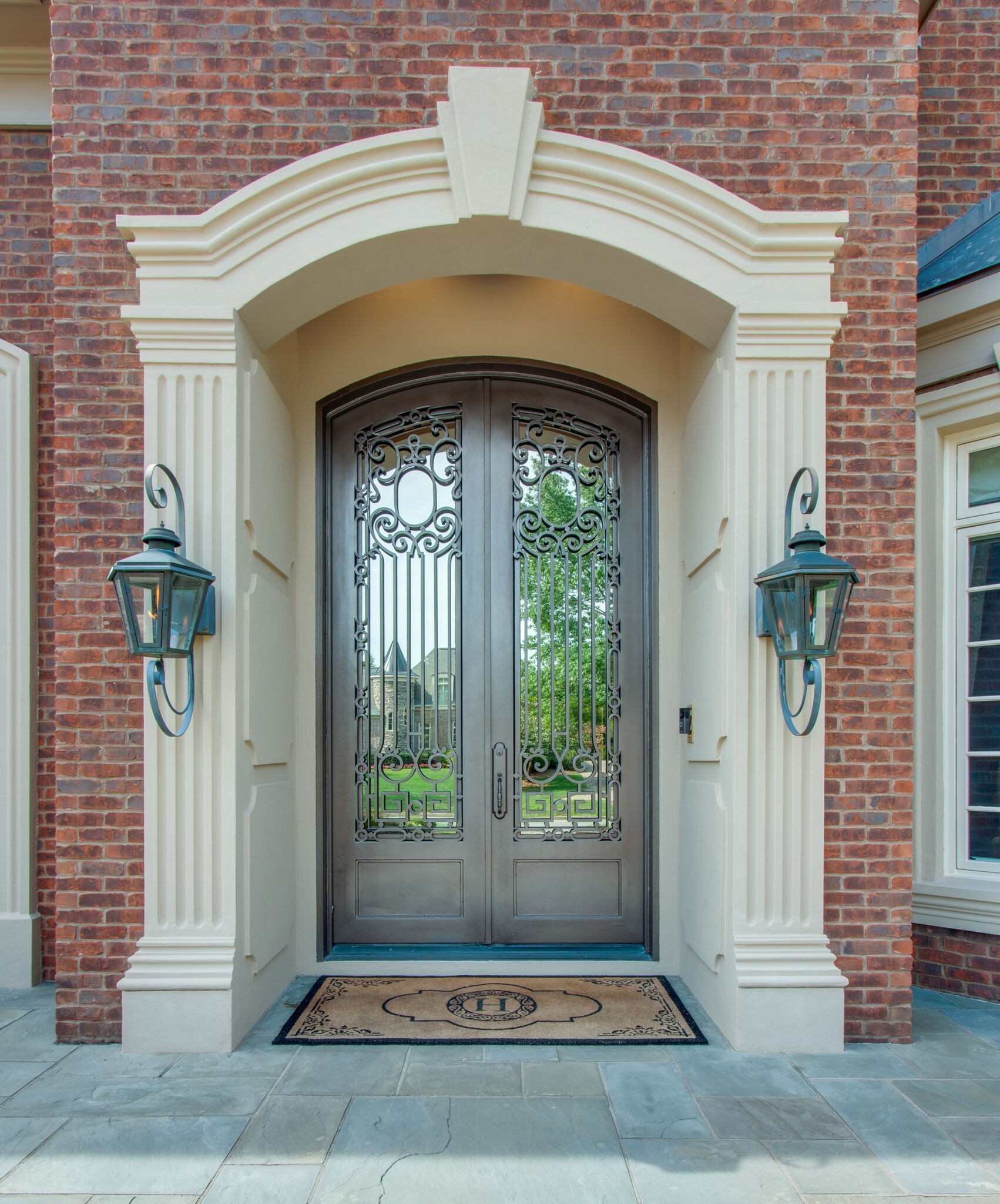 27 Governors Way