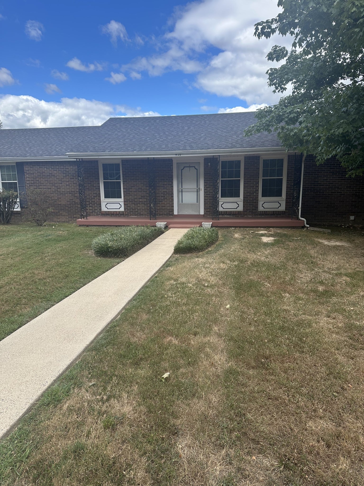 425 Sherwood Dr