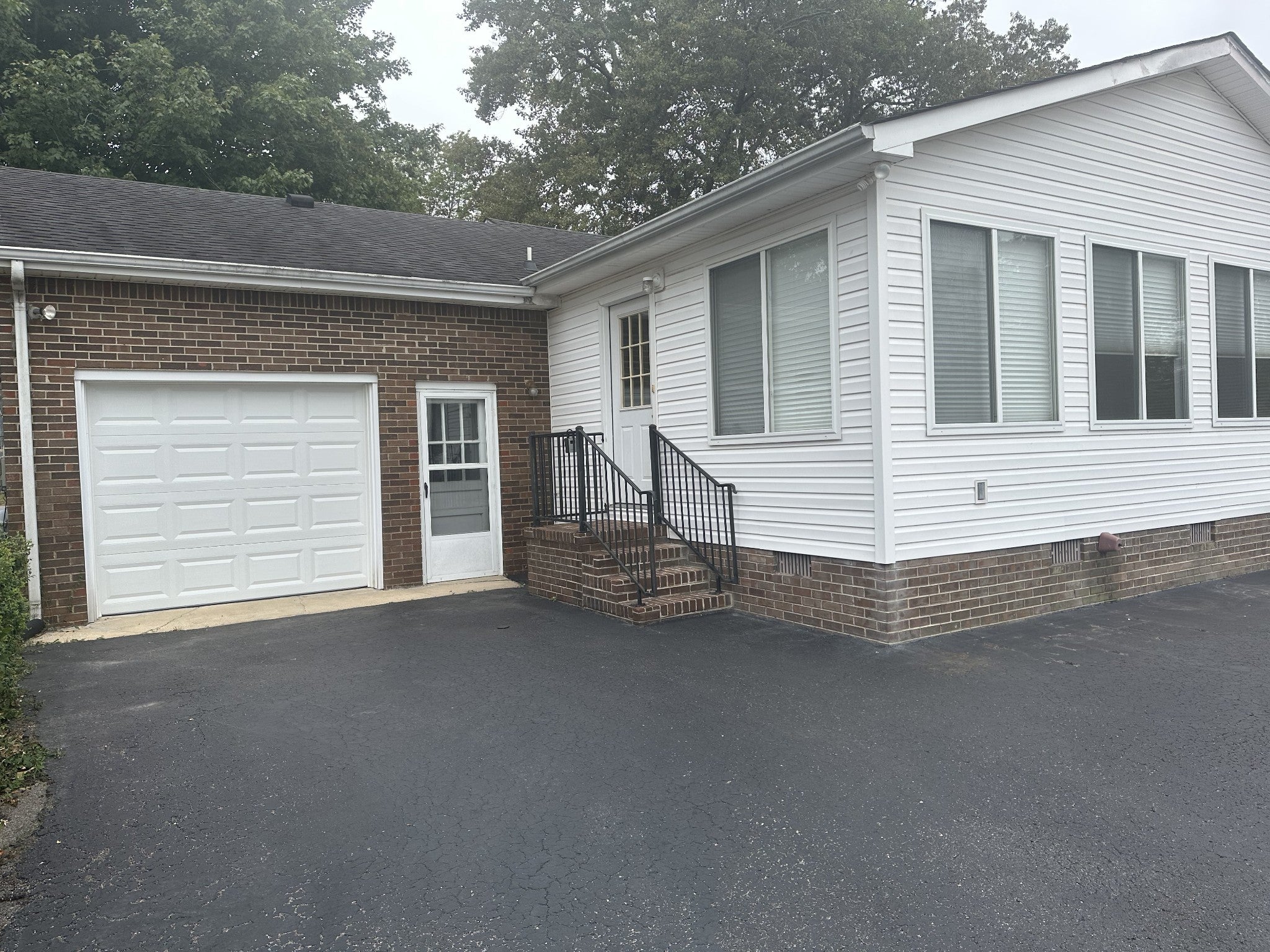 425 Sherwood Dr