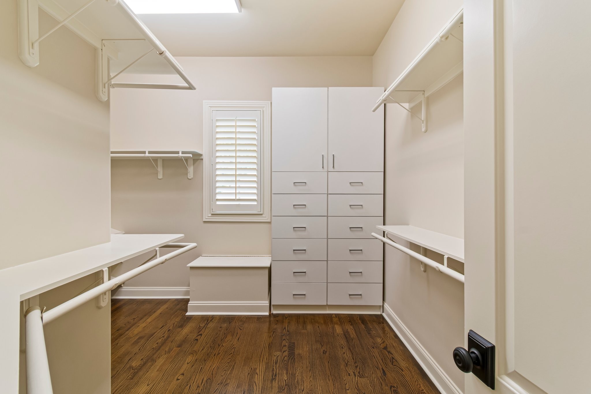 Brentwood, Tennessee 37027, United States, 5 Bedrooms Bedrooms, ,6 BathroomsBathrooms,Residential,Active,118348