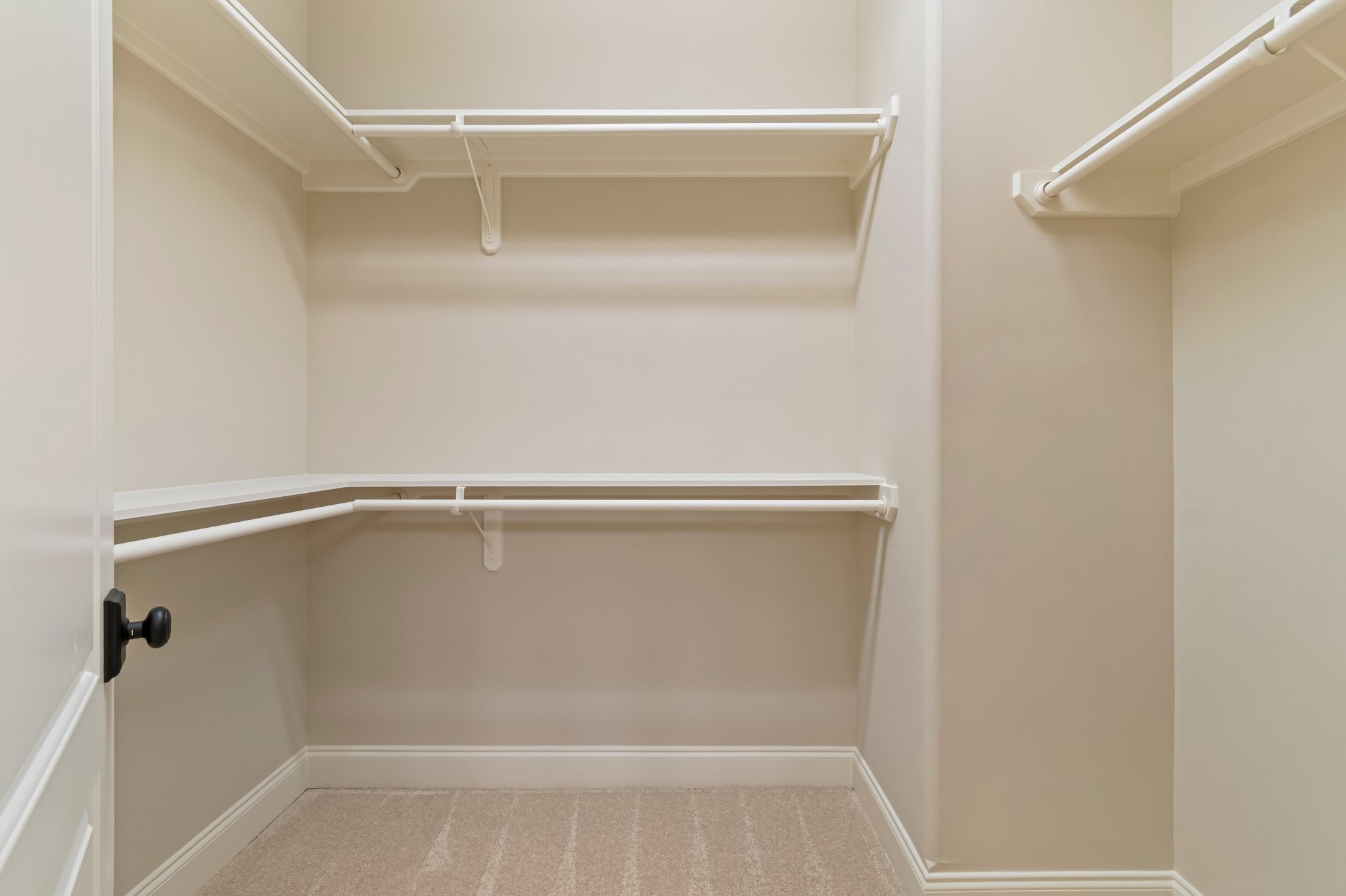 Brentwood, Tennessee 37027, United States, 5 Bedrooms Bedrooms, ,6 BathroomsBathrooms,Residential,Active,118348