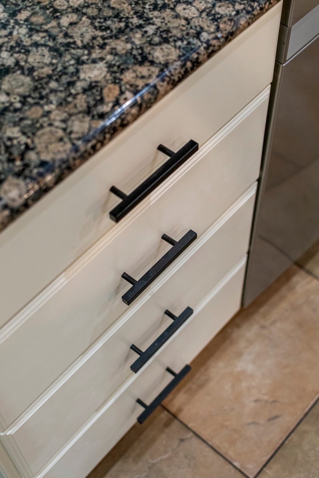 Brentwood, Tennessee 37027, United States, 5 Bedrooms Bedrooms, ,6 BathroomsBathrooms,Residential,Active,118348