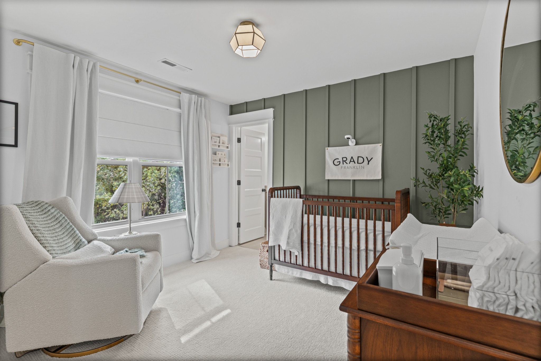 Old Hickory, Tennessee 37138, United States, 3 Bedrooms Bedrooms, ,3 BathroomsBathrooms,Residential,Active,234571