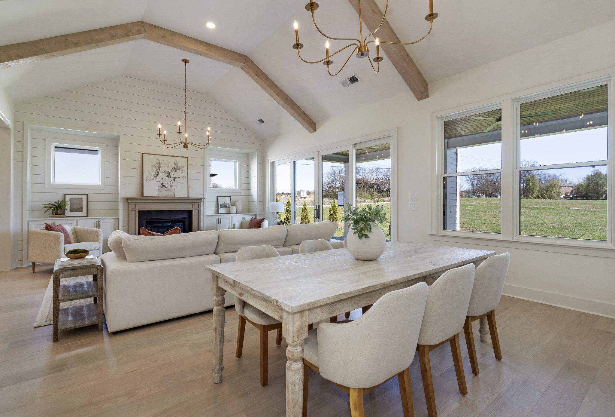 Franklin, Tennessee, 37211, United States, 5 Bedrooms Bedrooms, ,4 BathroomsBathrooms,Residential,Active,2032430