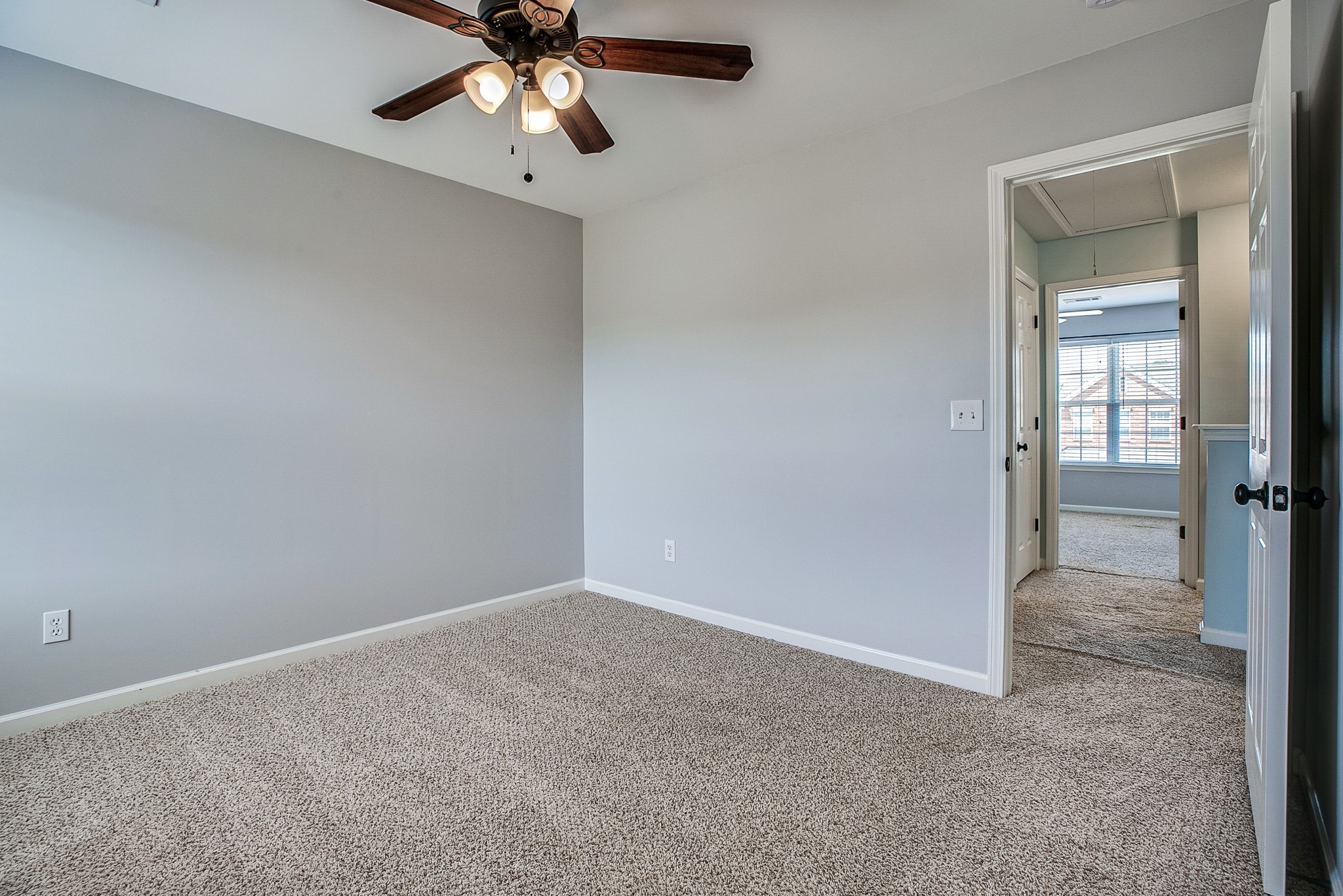 Spring Hill, Tennessee 37174, United States, 4 Bedrooms Bedrooms, ,3 BathroomsBathrooms,Residential,Active,99628