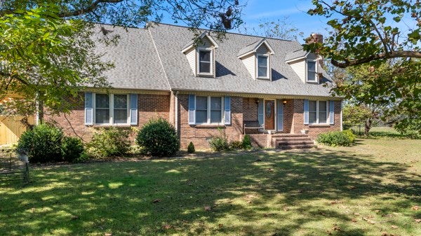 7 Scott Orchard Rd
