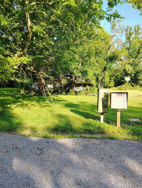 Photo of 6760 Newstead Rd, Hopkinsville, KY 42240 (MLS # 3185372)