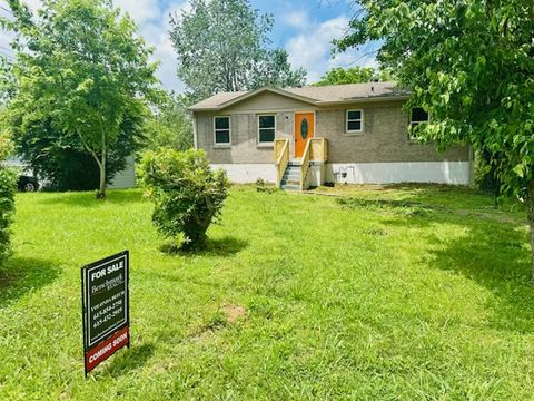 209 Granada Dr Columbia TN 38401