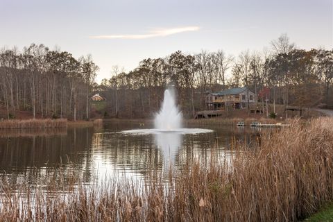 8020 Oak Springs Rd Nunnelly TN 37137