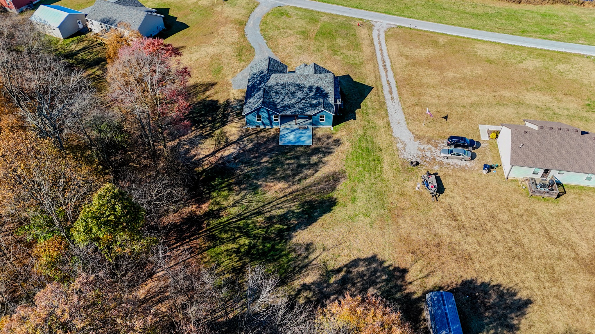 8205 Hoskins Hollow Rd