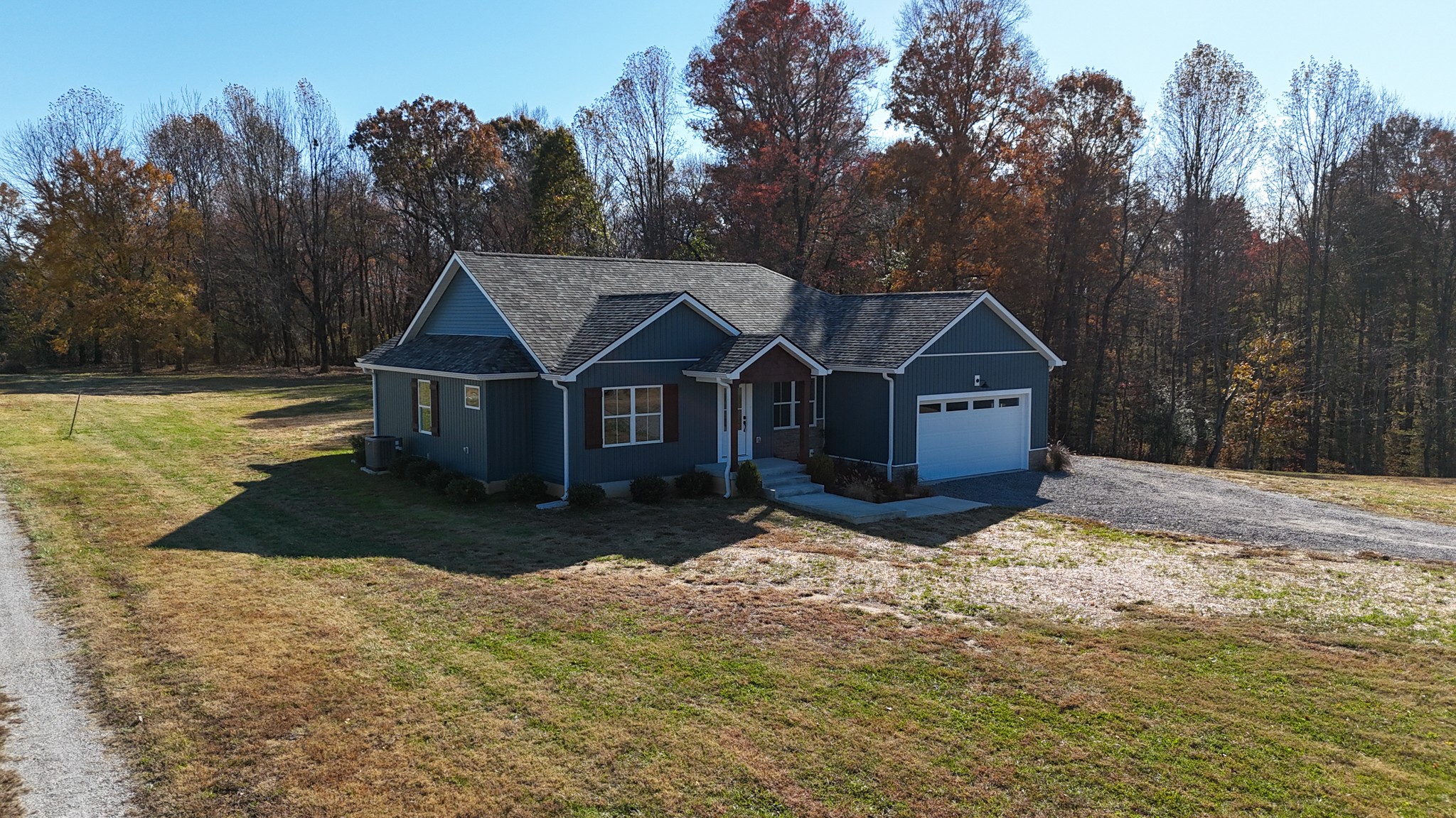 8205 Hoskins Hollow Rd