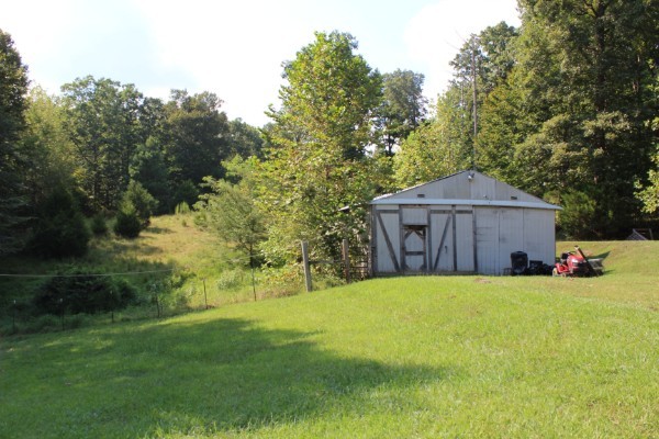 2150 Highway 48 S