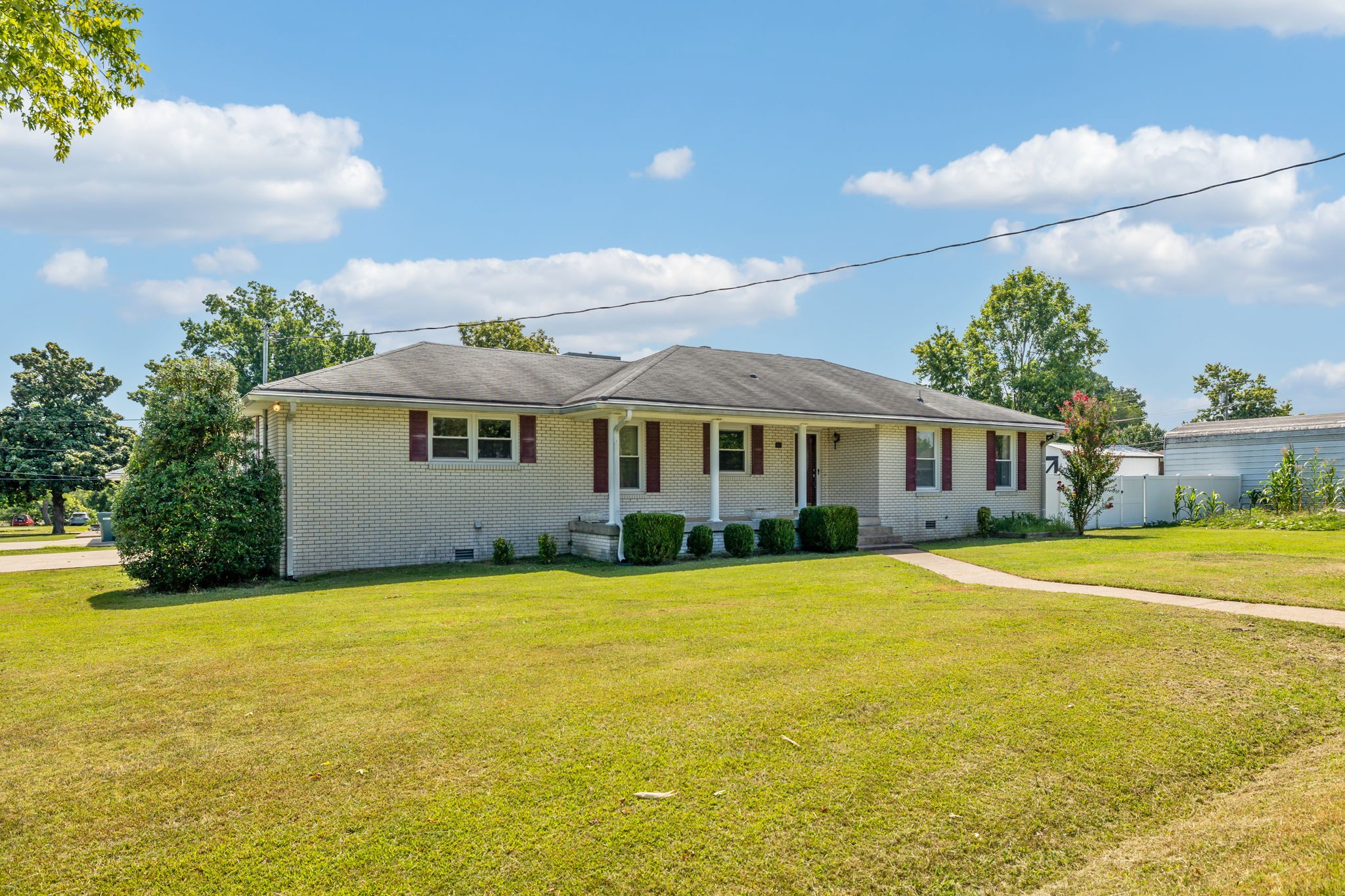 View Lebanon, TN 37087 house