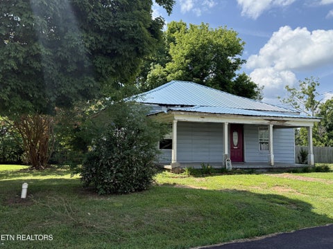 Photo of 16 Saint Francis St, Englewood, TN 37329 (MLS # 3255918)