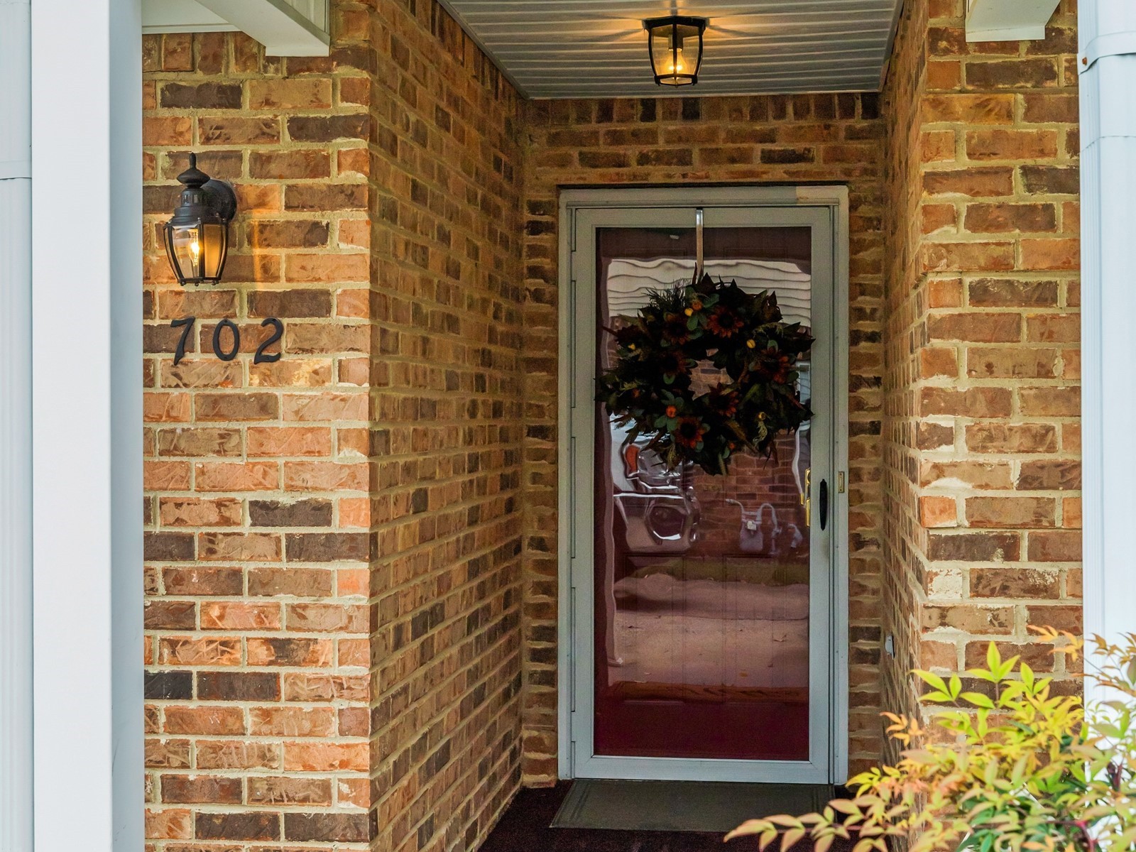 702 Forest Glen Circle