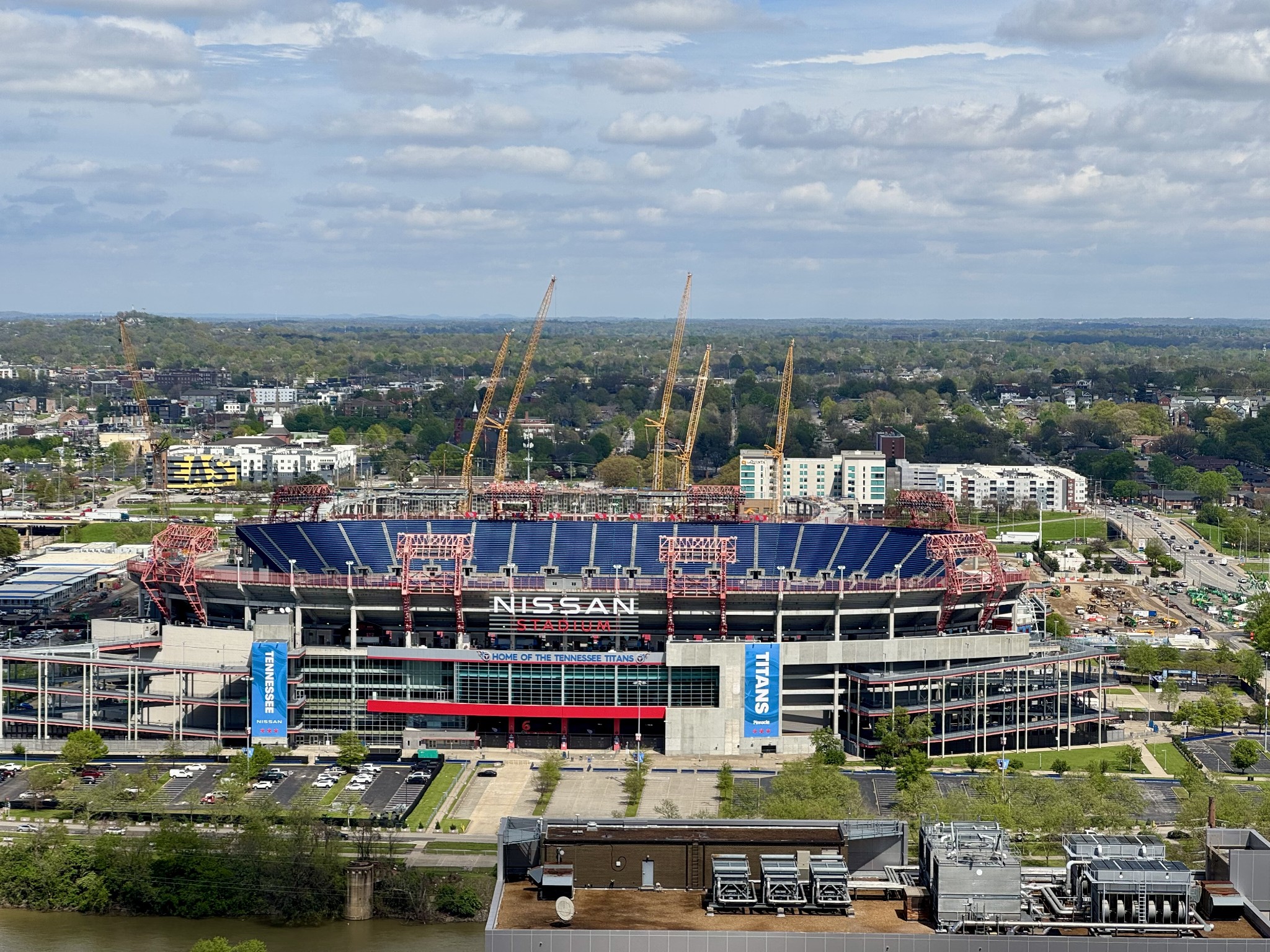 Nashville, Tennessee 37219, United States, 2 Bedrooms Bedrooms, ,2 BathroomsBathrooms,Residential,Active,99482