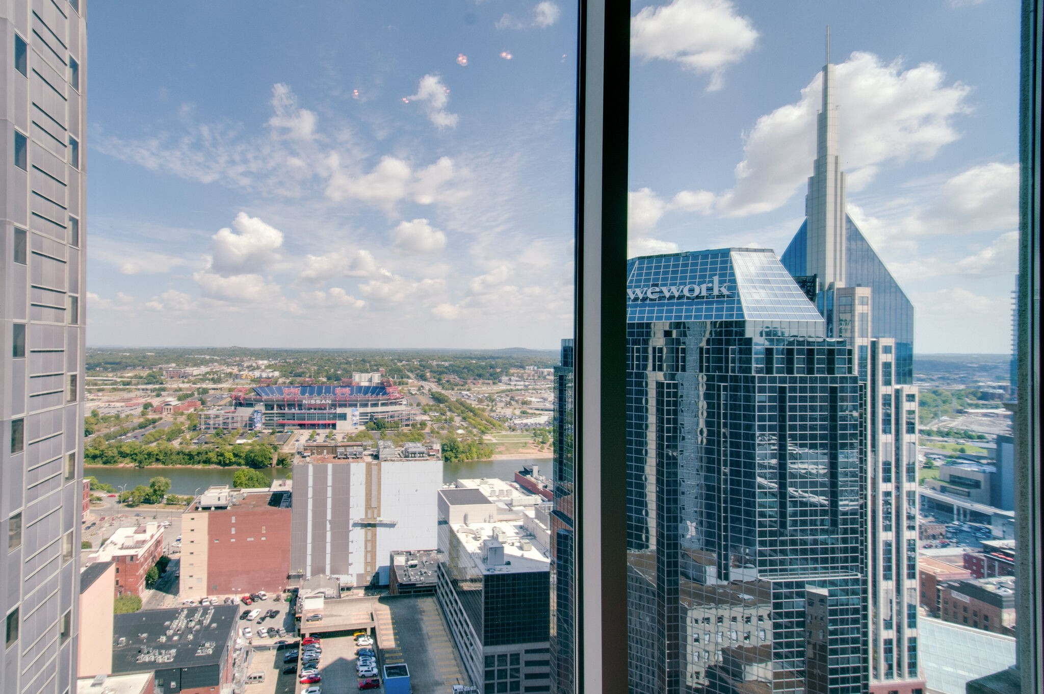 Nashville, Tennessee 37219, United States, 2 Bedrooms Bedrooms, ,2 BathroomsBathrooms,Residential,Active,99482