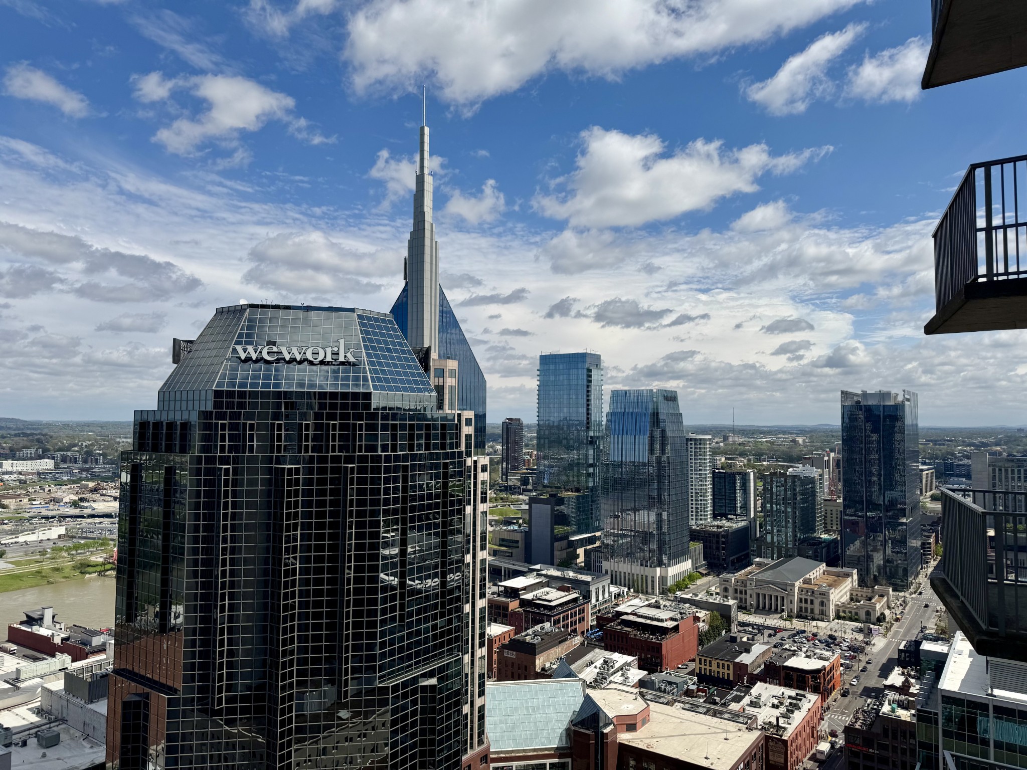 Nashville, Tennessee 37219, United States, 2 Bedrooms Bedrooms, ,2 BathroomsBathrooms,Residential,Active,99482