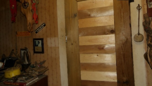 105 Log Home Ln