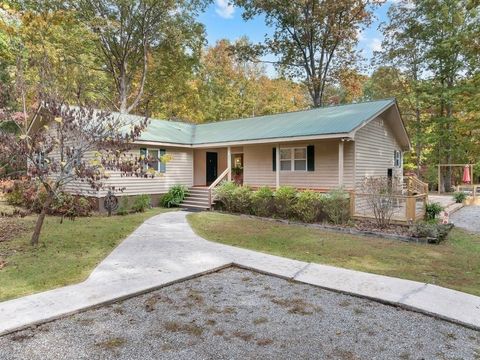 3711 Jump Off Rd Sewanee TN 37375