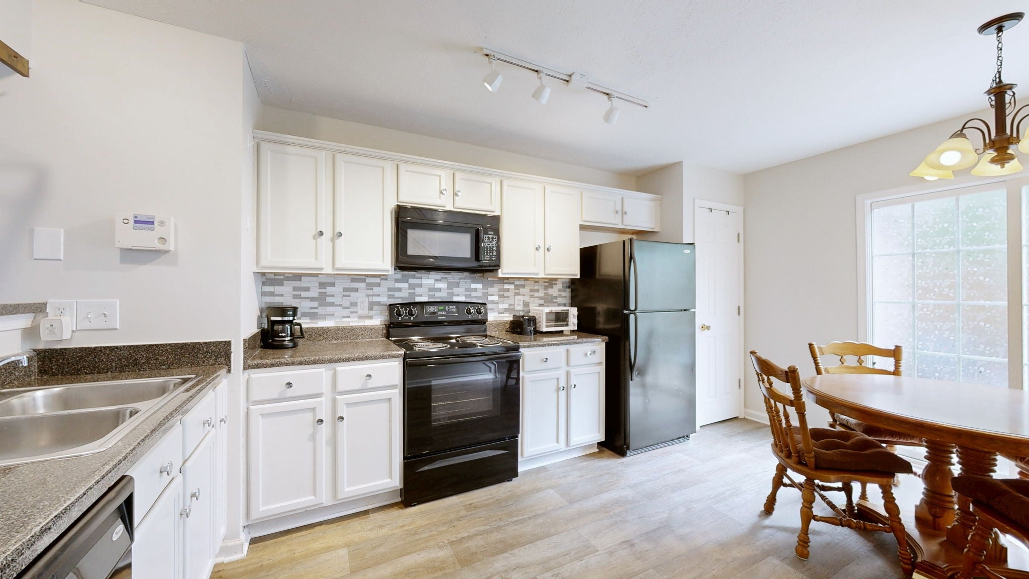 1016 Arlene Dr 1016