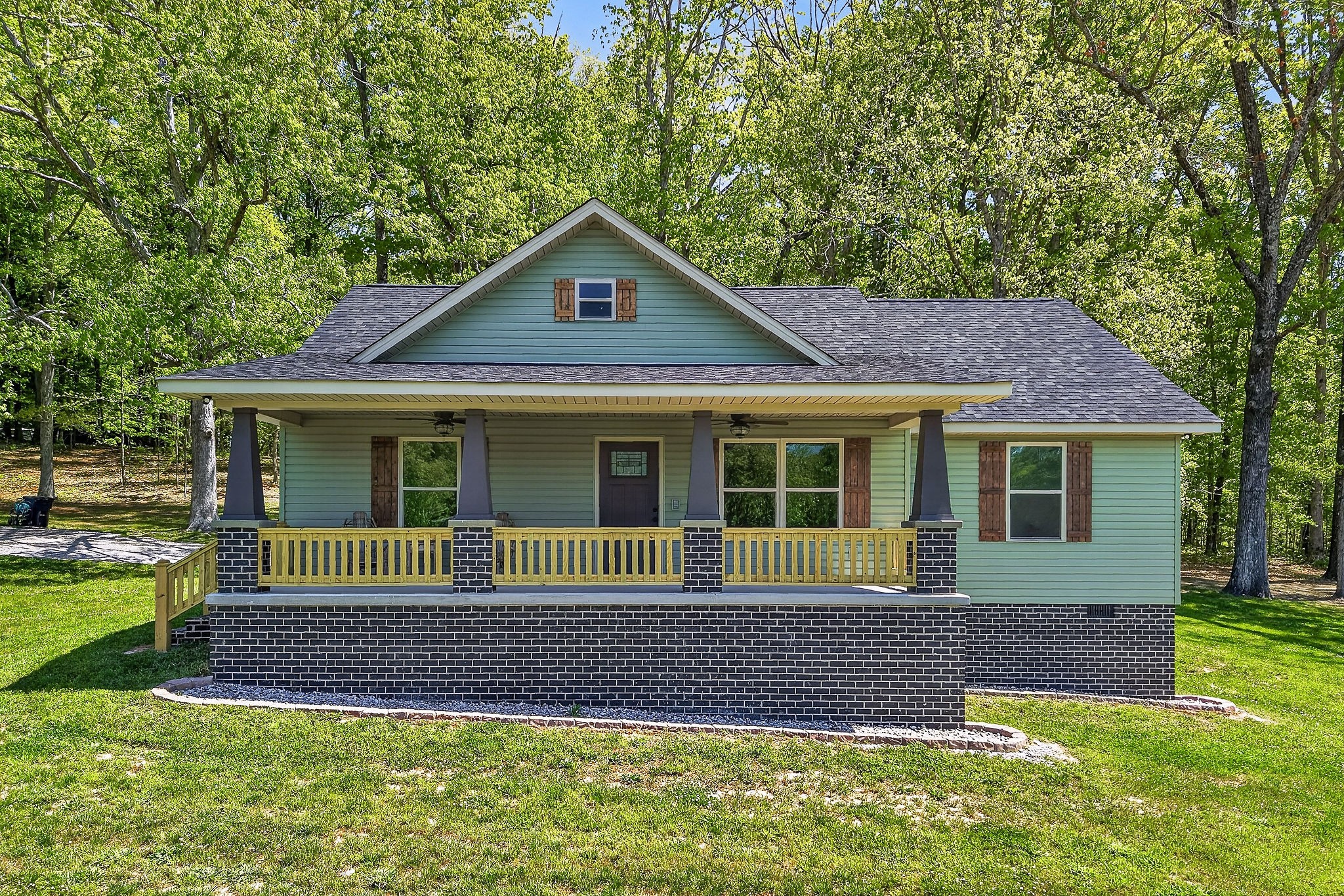 2110 Windle Community Rd