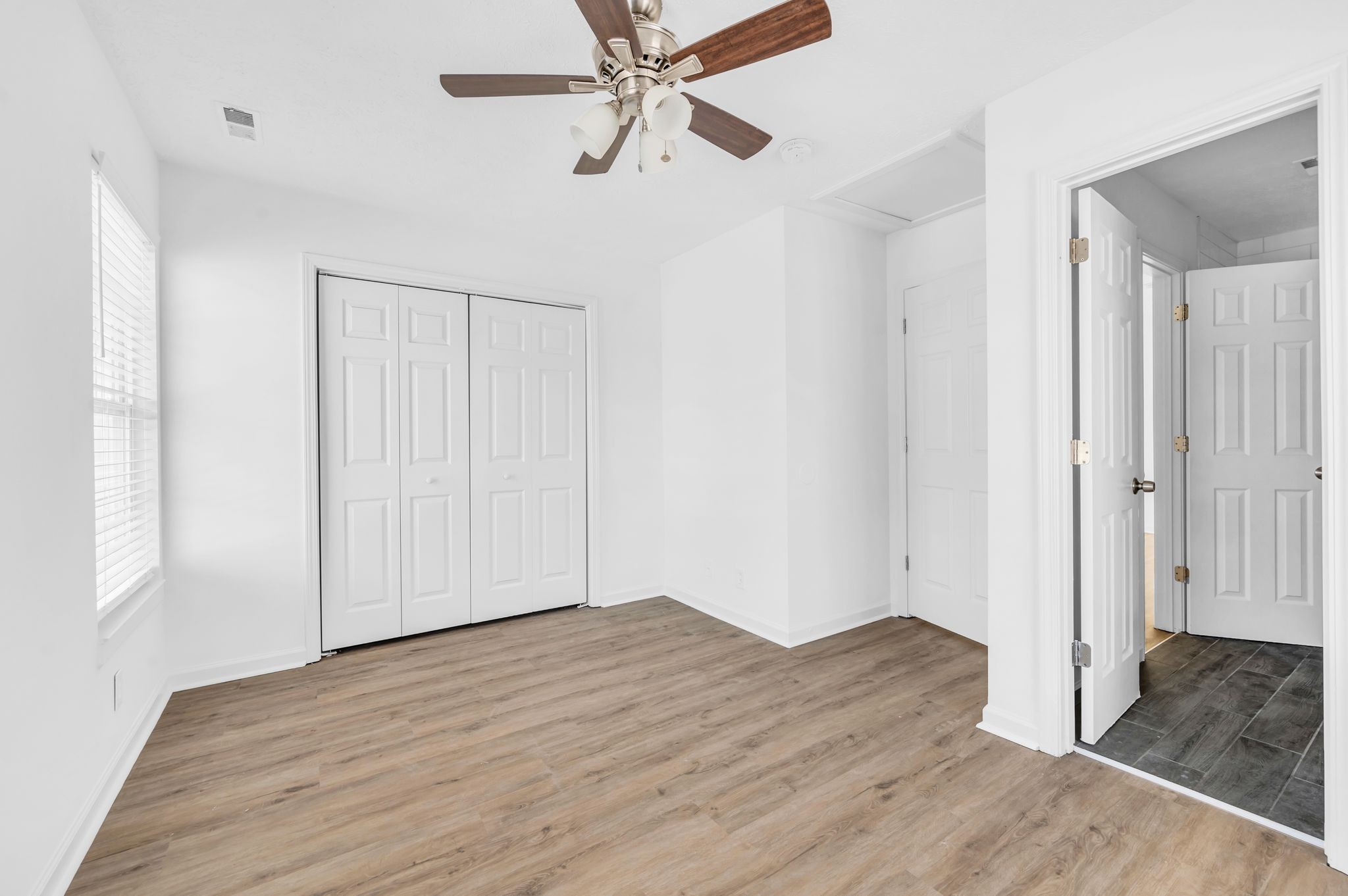 Nashville, Tennessee 37208, United States, 3 Bedrooms Bedrooms, ,2 BathroomsBathrooms,Residential,Active,8214