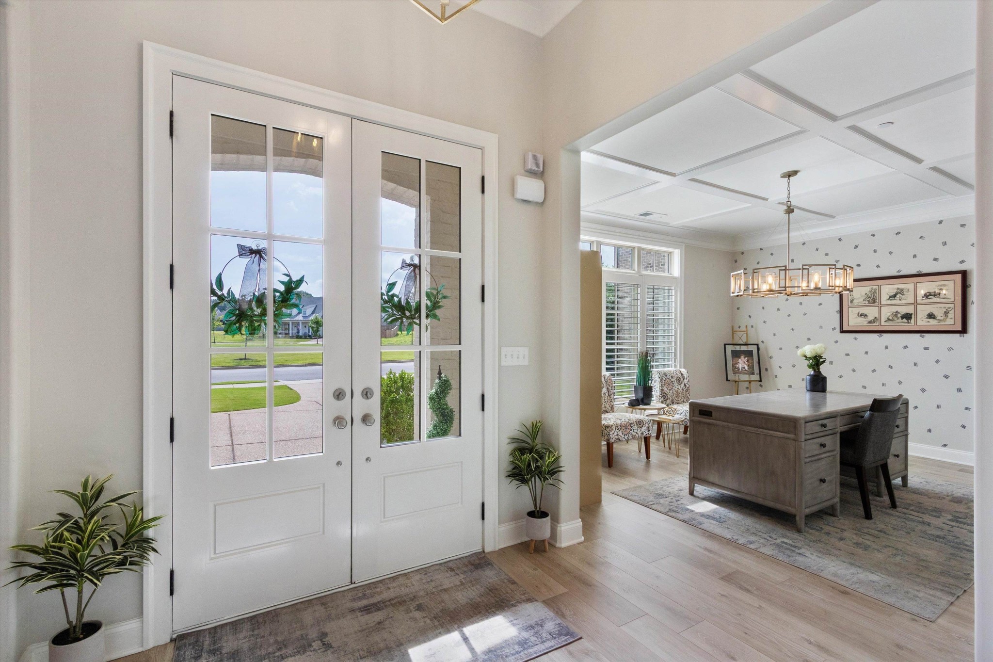 215 PIERPONT CT