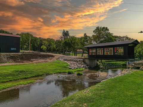 975 Main St Lynchburg TN 37352