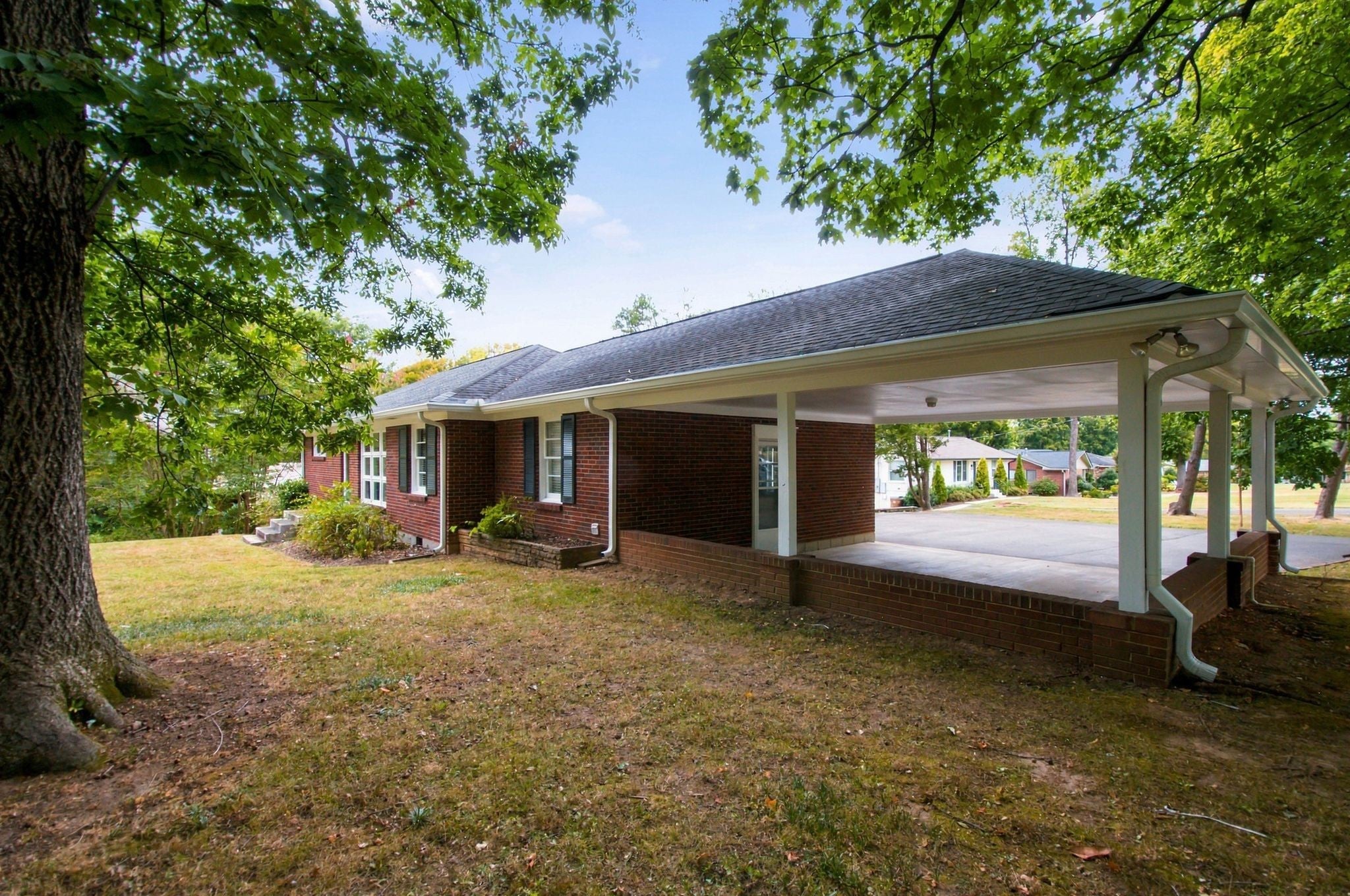 458 Oakley Dr