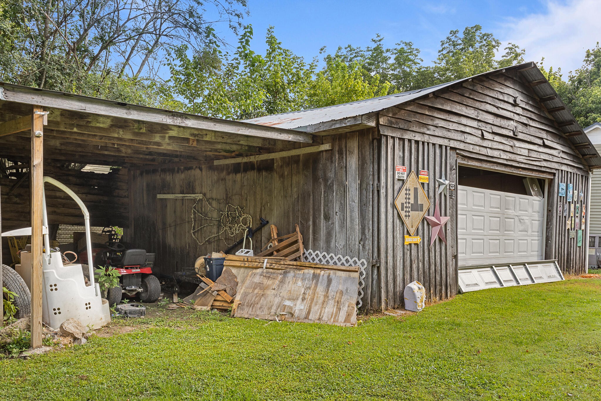 312 Gentry Street