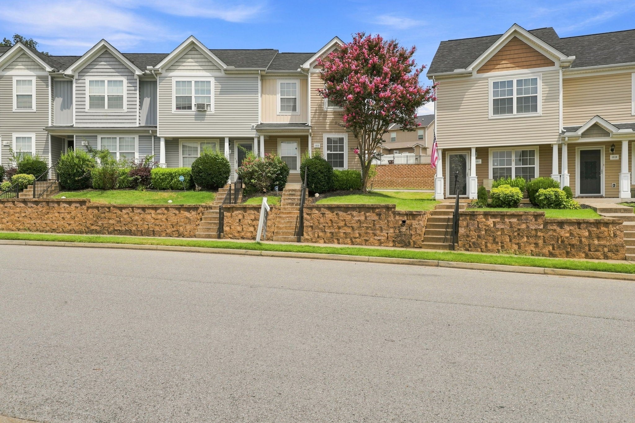 2-bed listing at 1515 Sprucedale Dr, Antioch