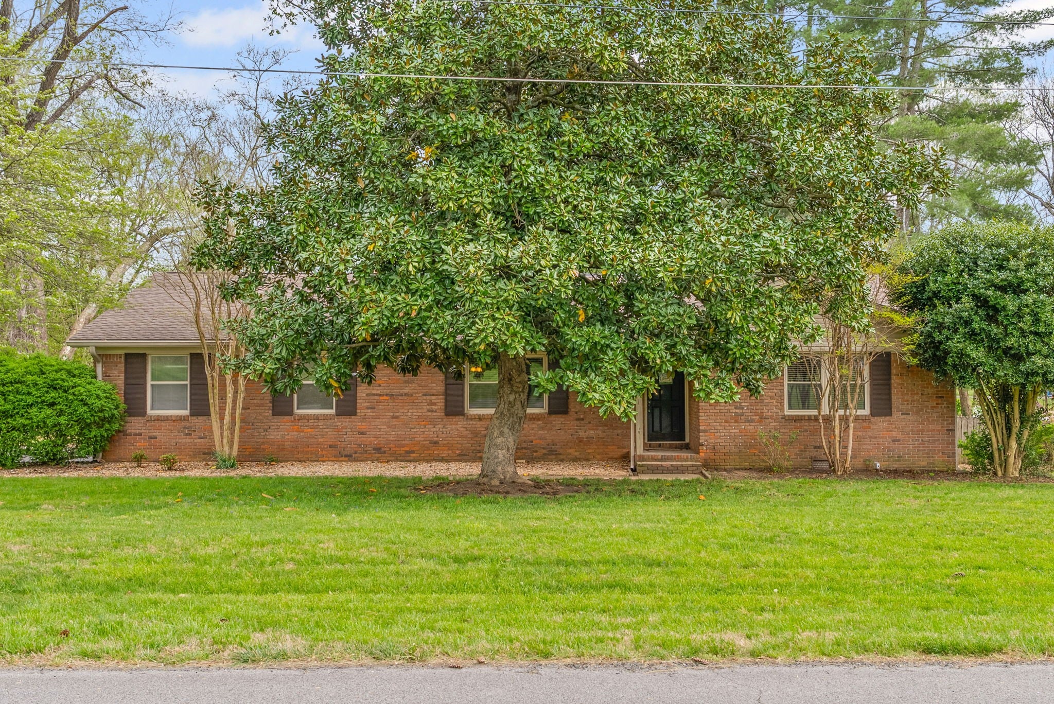 133 Windsor Dr