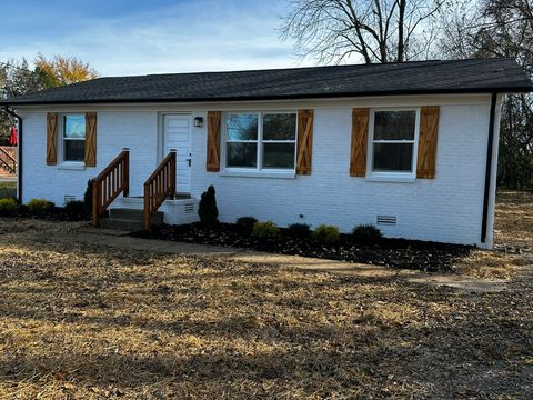 2506 Halls Hill Pike Murfreesboro TN 37130