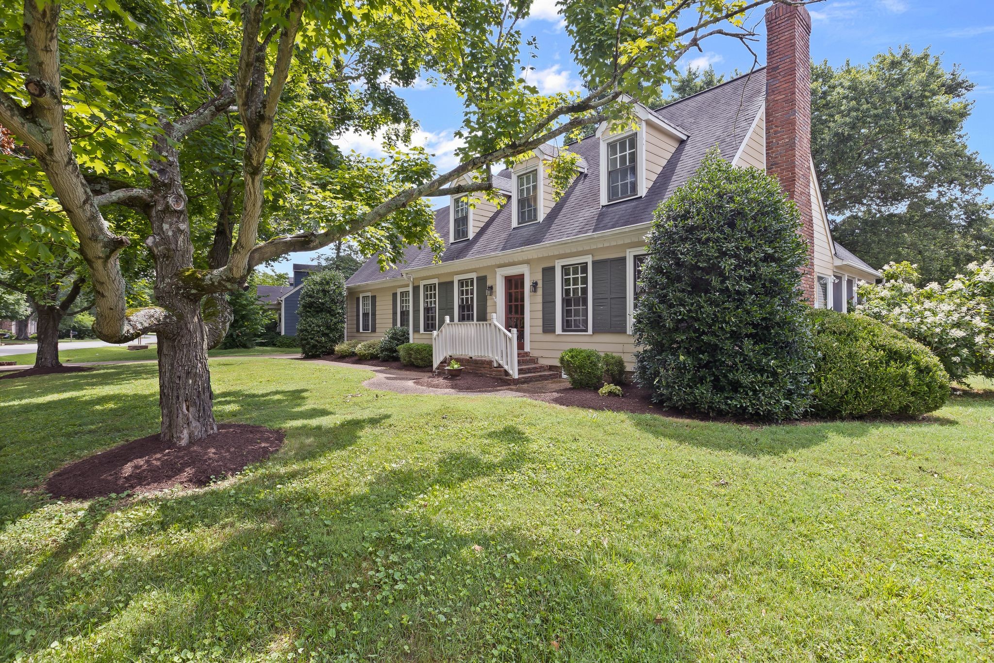 177 Cottonwood Dr