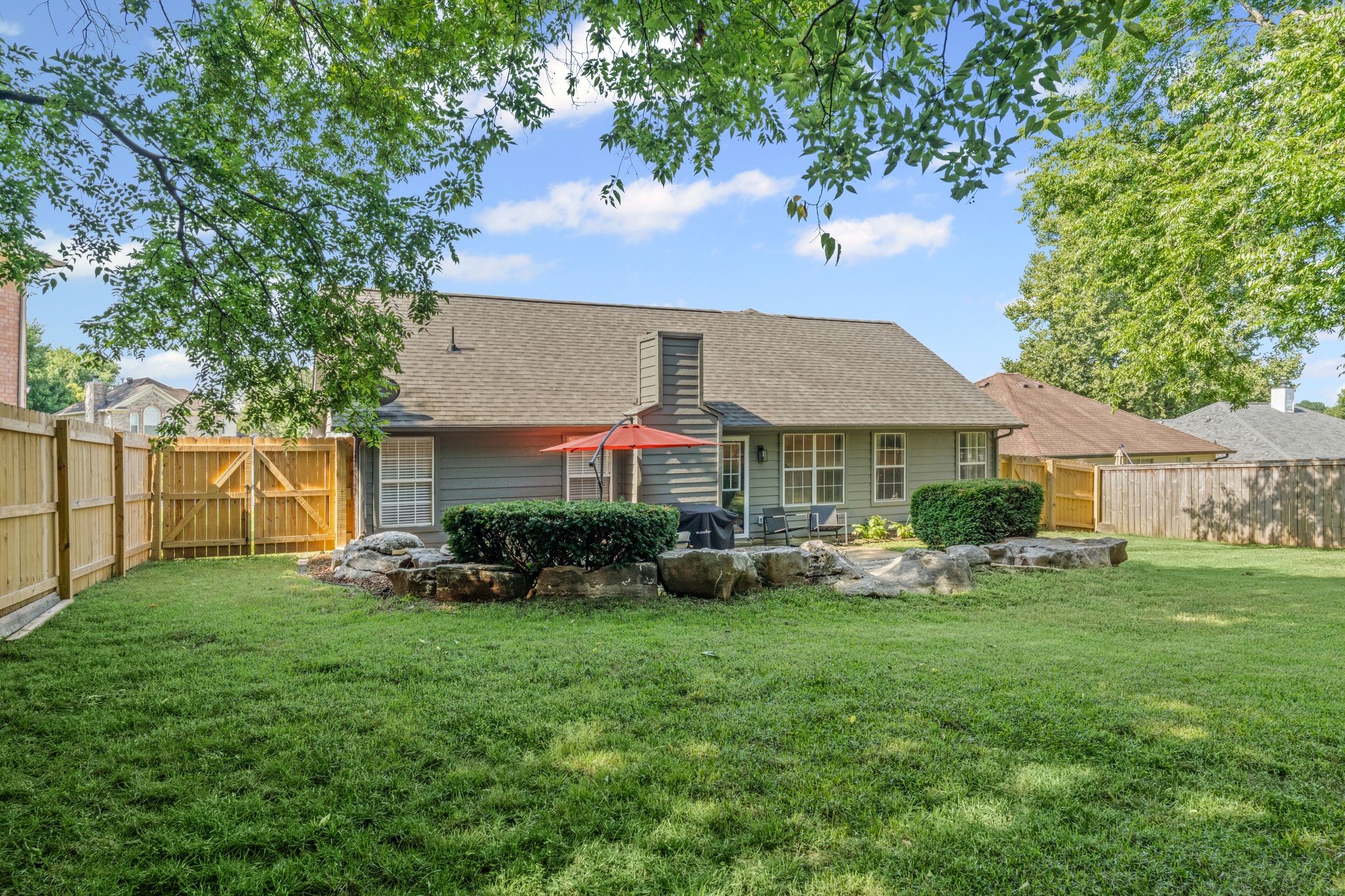 494 Creek Pt