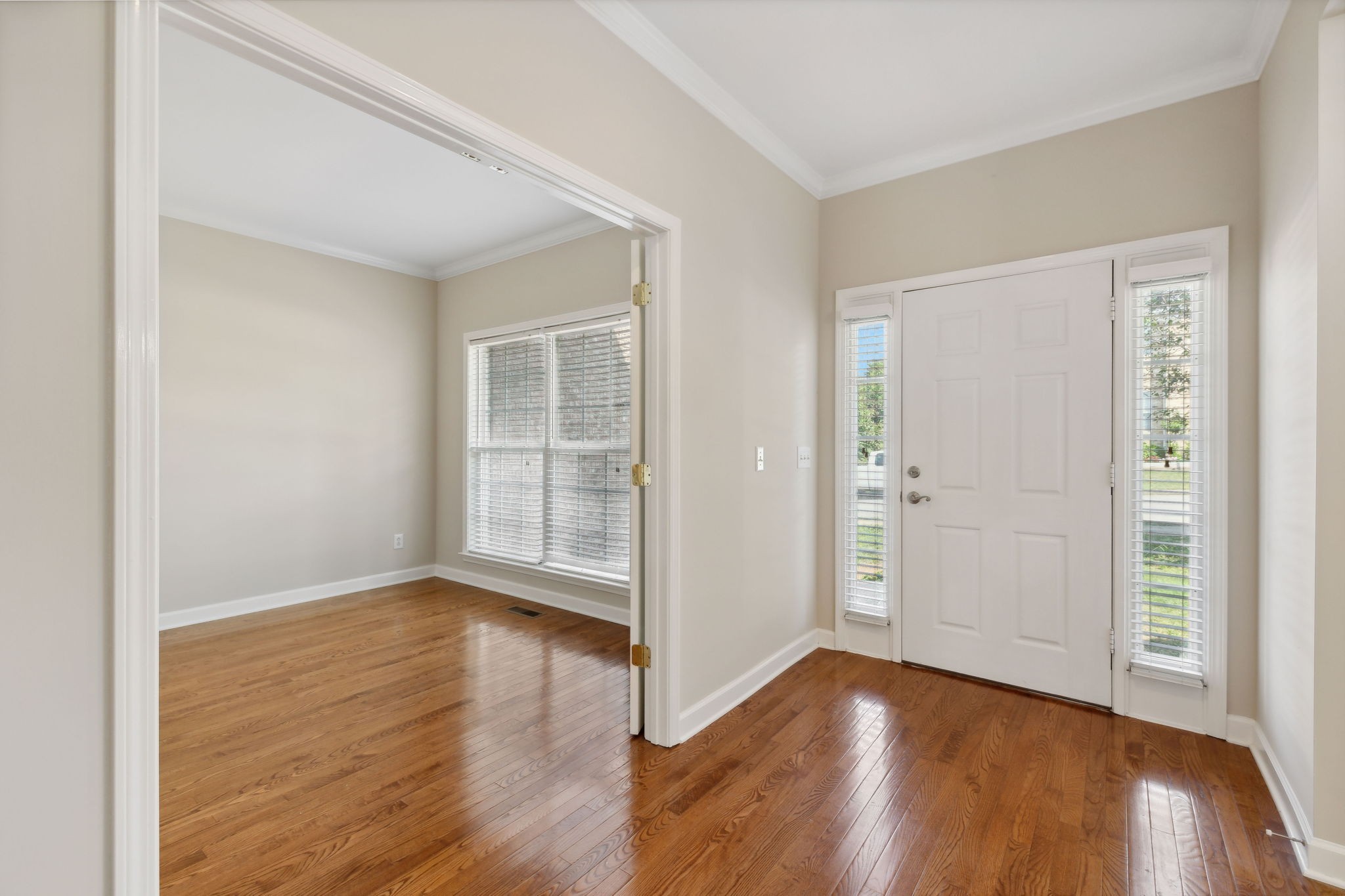 1120 Banbury Ln